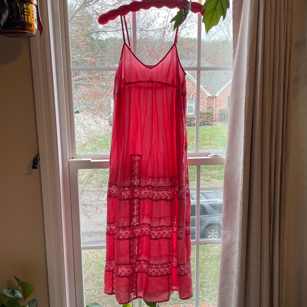 ✨item has SOLD✨ Anthropologie Cotton/Silk midi sundress with lace detail Small